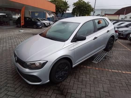 VOLKSWAGEN POLO 1.0 MPI TRACK MANUAL VOLKSWAGEN POLO 1.0 MPI TRACK MANUAL